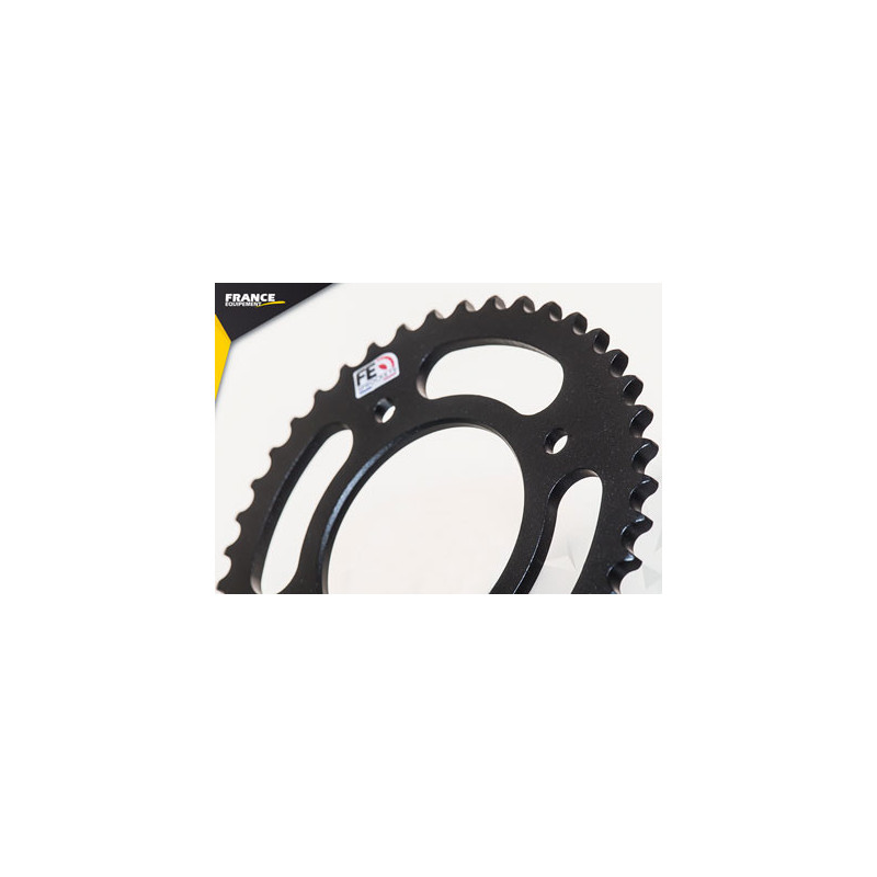 CB.125.F '21/22 14X41 RK428FEX *