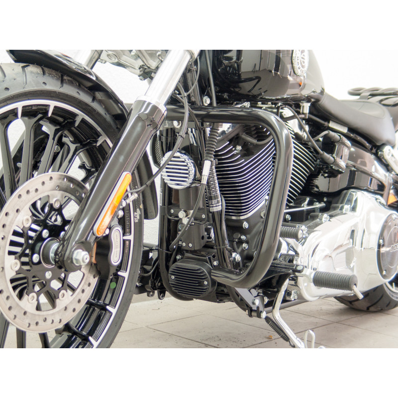 Protection pour Harley Davidson Breakout (FXSB) 2013-2017 