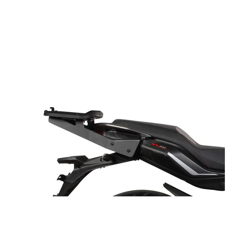 Porte paquet SHAD Top Master pour BENELLI BN 302 2015 / 2017 gros plan fixation